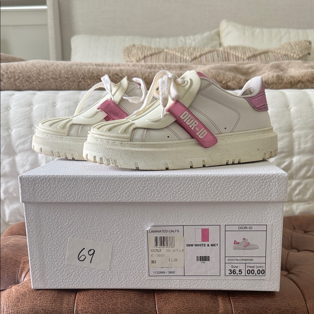Dior-ID Sneakers in White and Pink